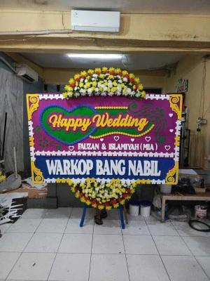 Papan Bunga di Kebon Manggis